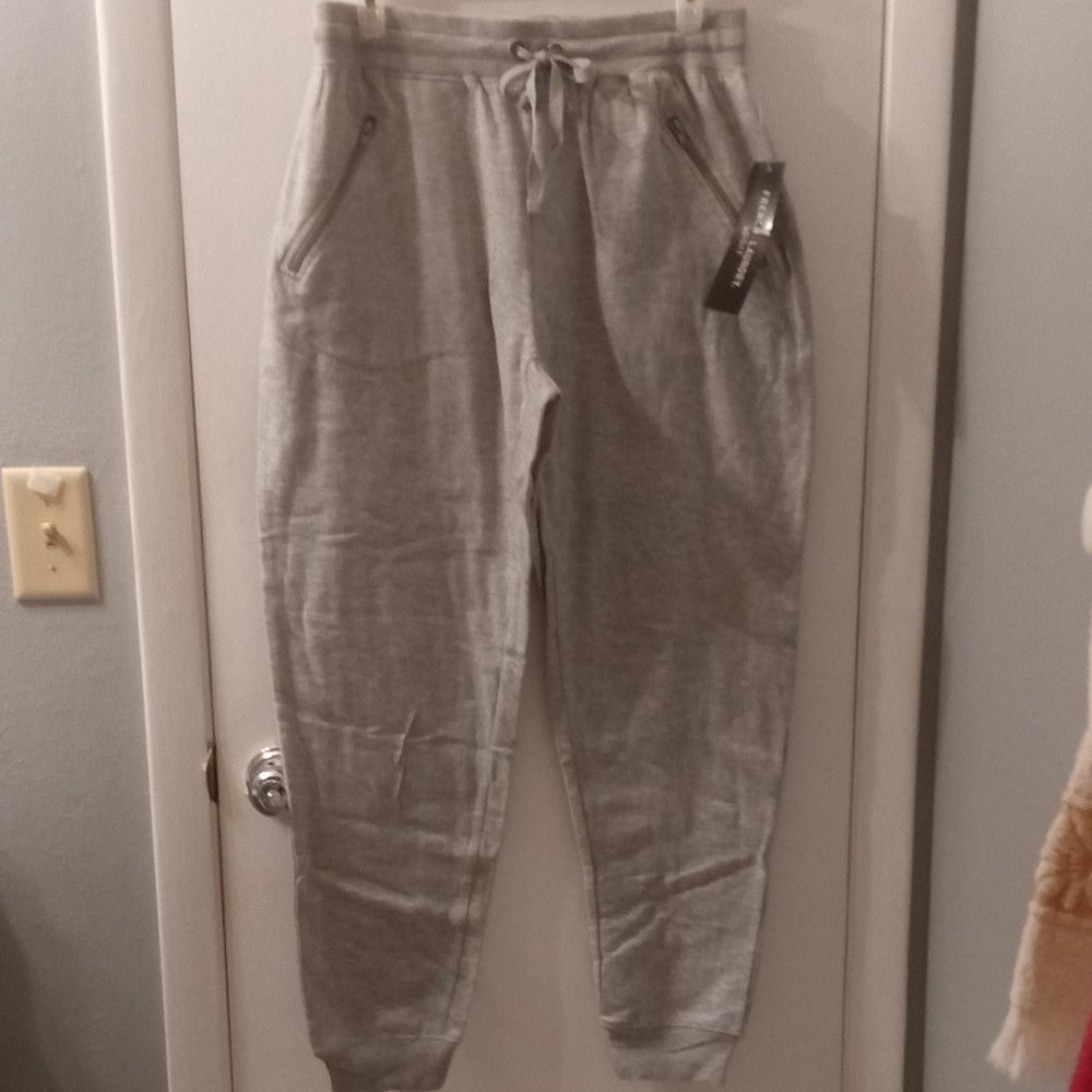 FRENCH LAUNDRY SPORT women's NEW Grey Heather slacks size Medium
